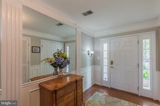 Building Photo - 43125 Holtby Square