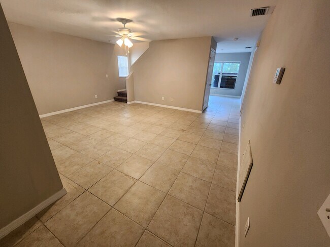 Building Photo - 720 Cape Cod Cir