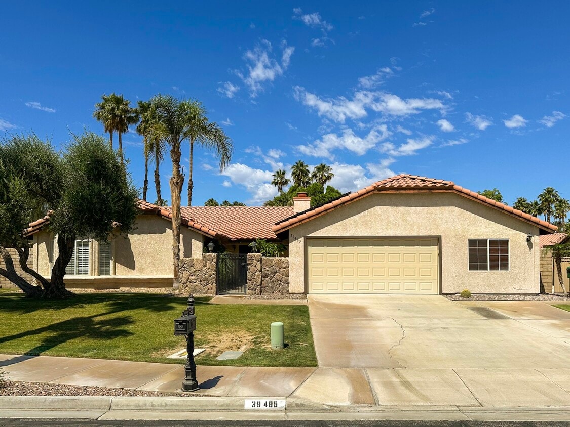 Foto principal - 39485 Regency Way