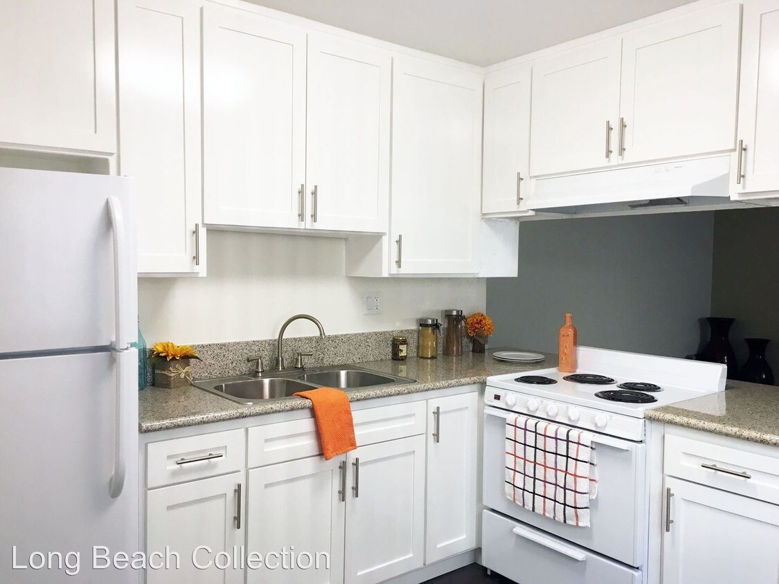 Foto principal - 30 W 49th St