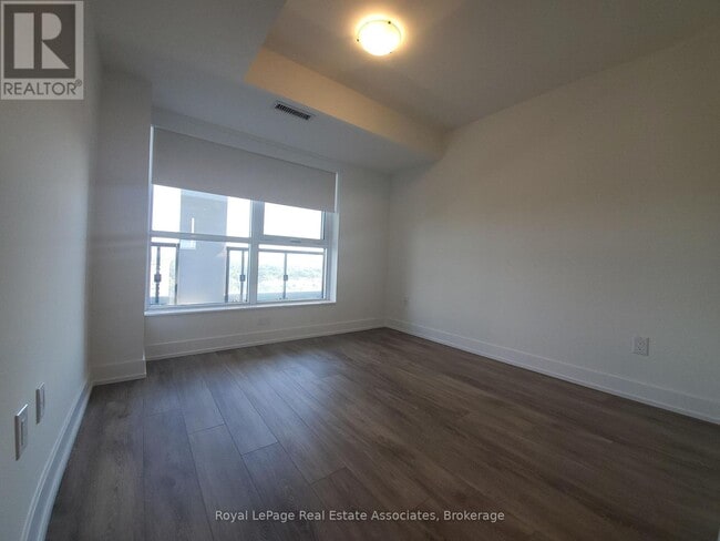 Building Photo - 5 Mabelle Ave