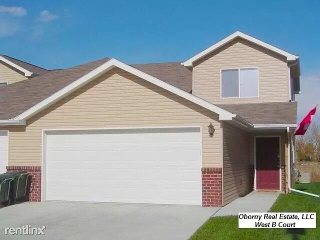 Primary Photo - 1522 W B Ct