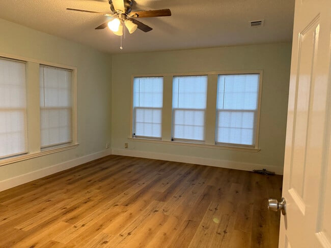 Photo - 2543 E Ann Arbor Ave House