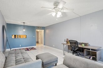 Building Photo - 6500 Cypress Rd