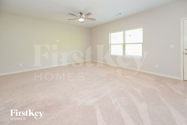 Foto del edificio - 530 Sunrise Ln