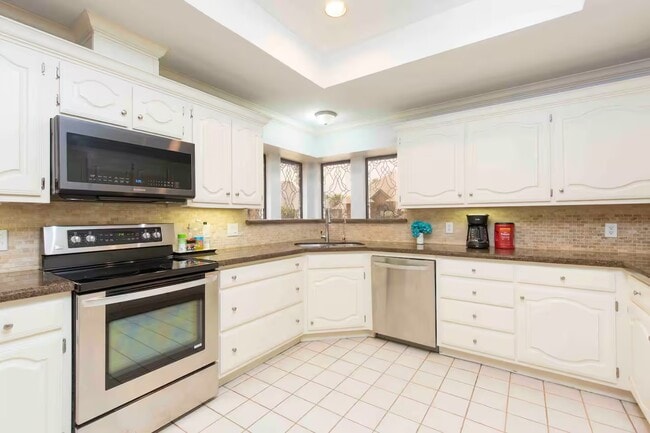 Building Photo - 701 Avocet Ave