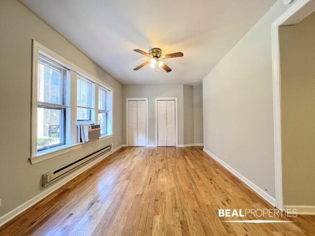 Foto del edificio - 1 bedroom in CHICAGO IL 60613