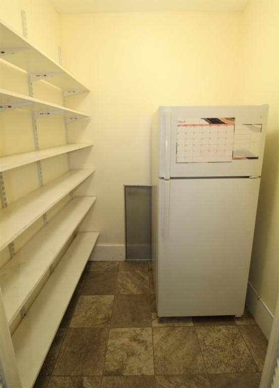 Foto del edificio - 2127 E Broadway