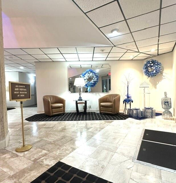 Foto del edificio - 10777 W Sample Rd