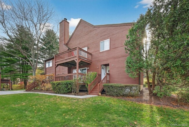 Foto del edificio - 201 Tamarack Ln