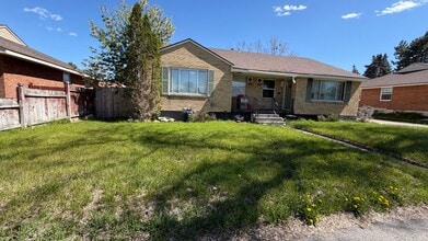 Building Photo - 505 Linden Dr