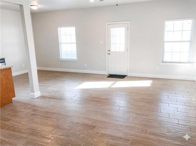 Building Photo - 4716 Henry St