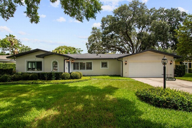 Foto del edificio - Renovated Winter Park 32789 Home for Lease