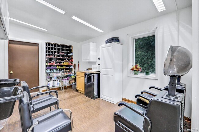 Foto del edificio - 199 NY-299