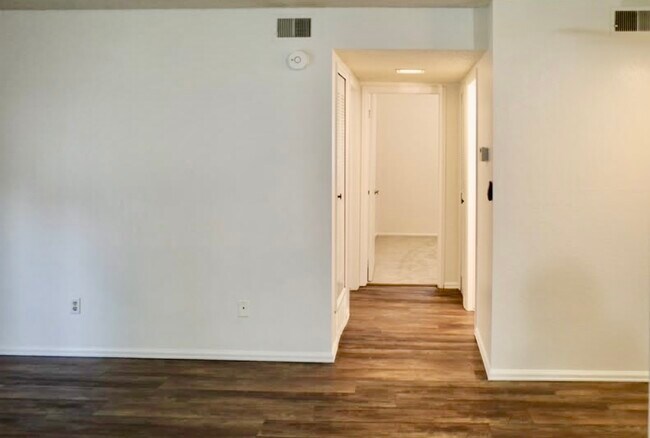 Foto del edificio - 3250 Oneal Cir