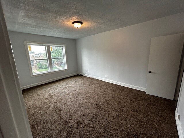 Foto del edificio - 1820 W 78th St