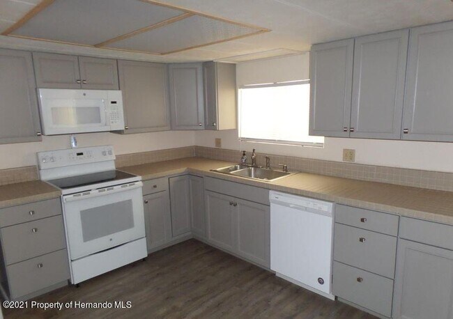 Foto del edificio - 14217 Edmonds St