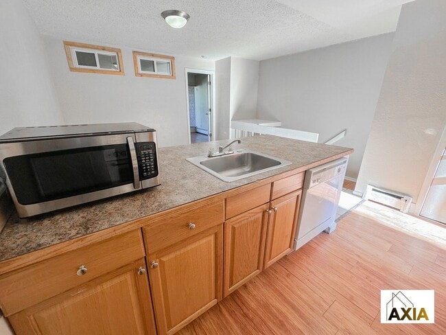 Photo - 1200 College Ave Apartment