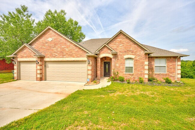 Foto del edificio - 2023 Westbury Dr
