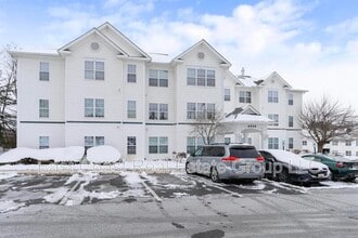Building Photo - 2026 Windsong Dr