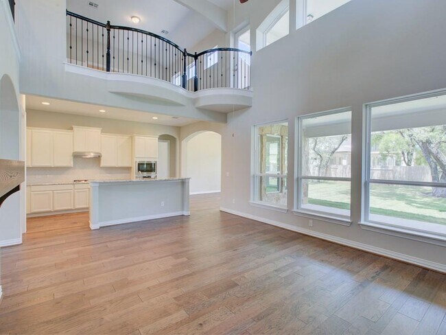 Foto del edificio - 4303 Logan Ridge Dr