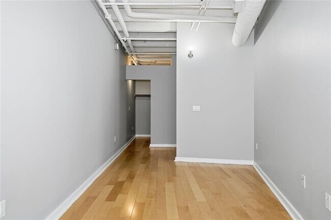 Foto del edificio - 805 Peachtree St NE