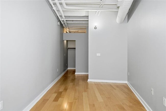 Building Photo - 805 Peachtree St NE
