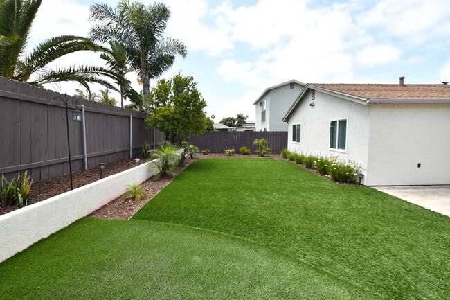 Building Photo - Single Story home in Heart of Mira Mesa
