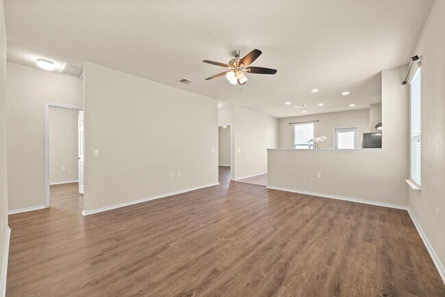 Building Photo - 5704 Levenwood Ln