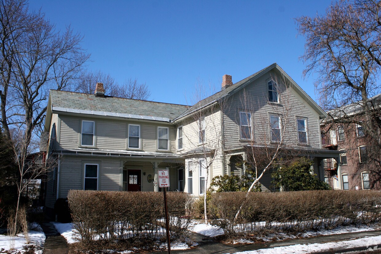 Building Photo - 49-51 Williams St
