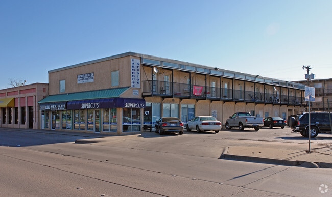 Building Photo - 1619 University