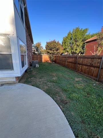 Building Photo - 584 Lake Forest Dr