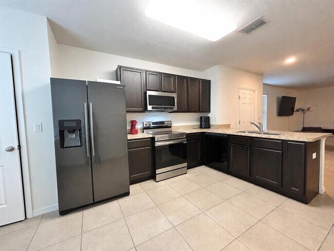 Foto del edificio - 471 Arbor Lakes Dr