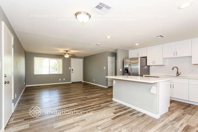 Foto del edificio - 14430 N 41st Ct