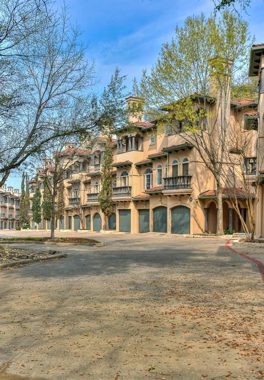 Building Photo - 1529 Barton Springs Rd