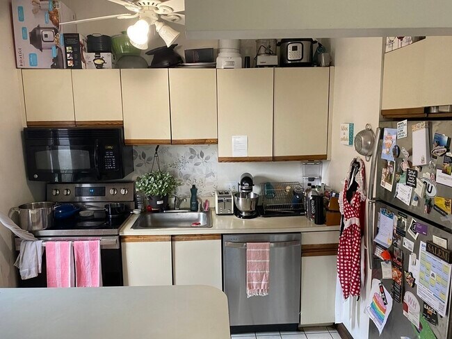 Foto del edificio - 411 Marlborough St