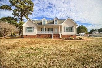 Building Photo - 9469 Glass Rd