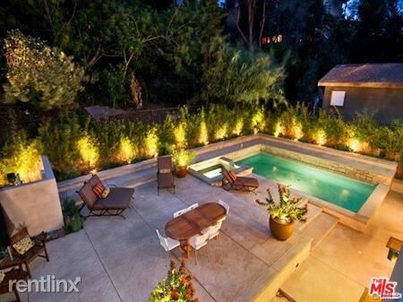 Foto del edificio - 3 br, 4 bath House - 8459 Ridpath Dr