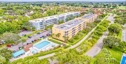 Building Photo - 4723 Lucerne Lakes Blvd