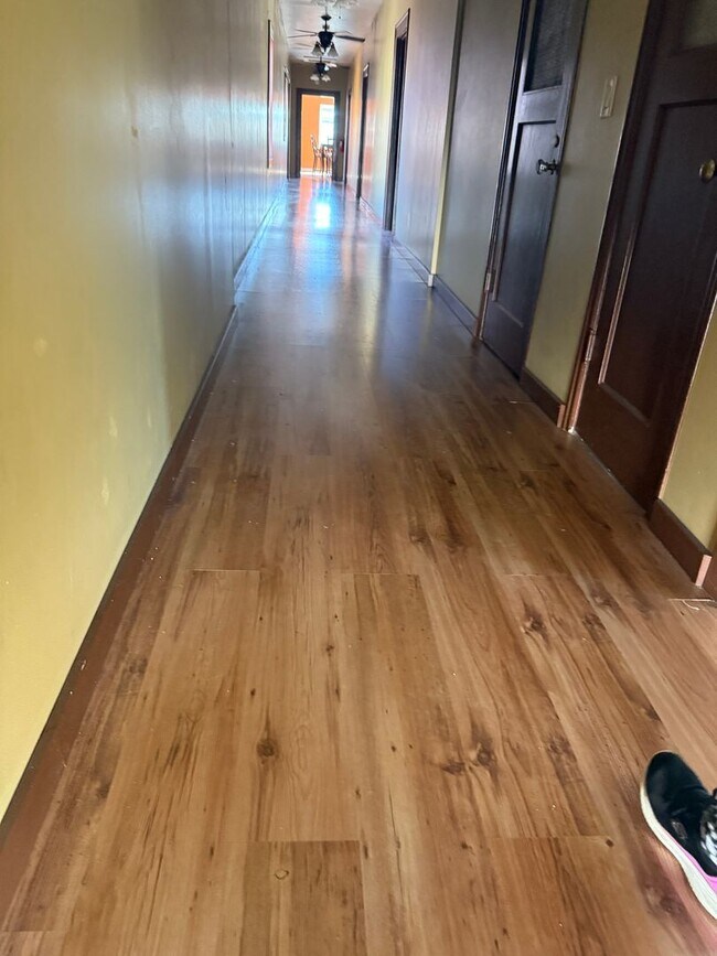 Foto del edificio - 211 5th St