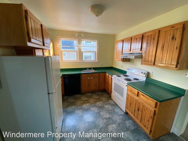 Building Photo - 3 br, 1 bath House - 2436 Humboldt St