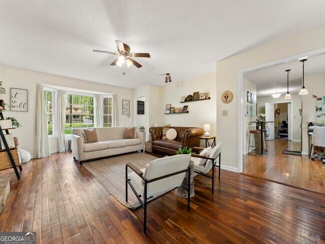 Foto del edificio - 170 Arrowood Ln