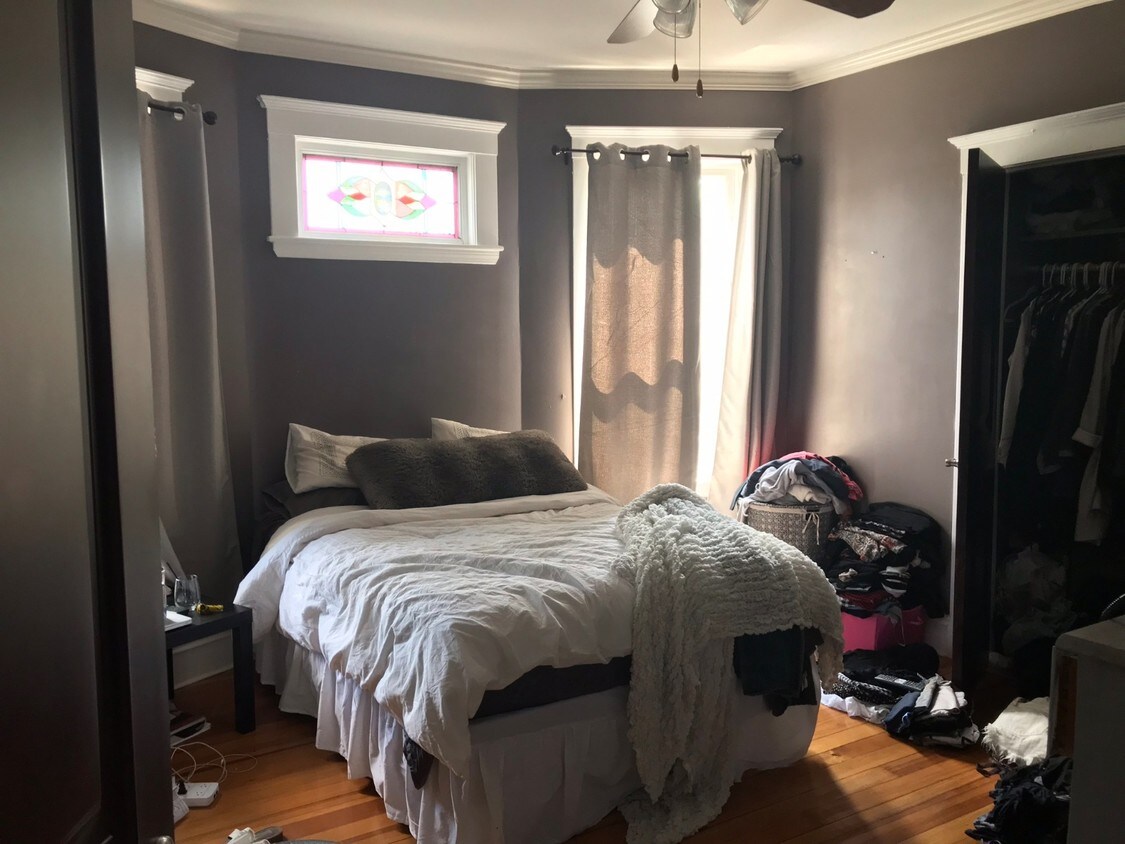 Foto principal - 17 Pleasant St
