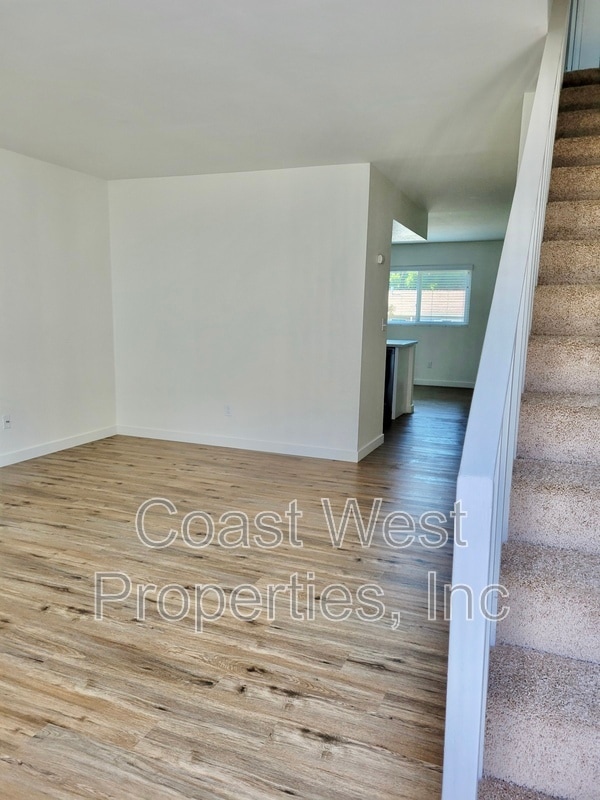 Foto del edificio - 1178 Cypress Ave