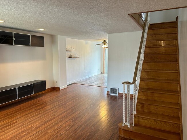 Building Photo - 6321 Calvert St