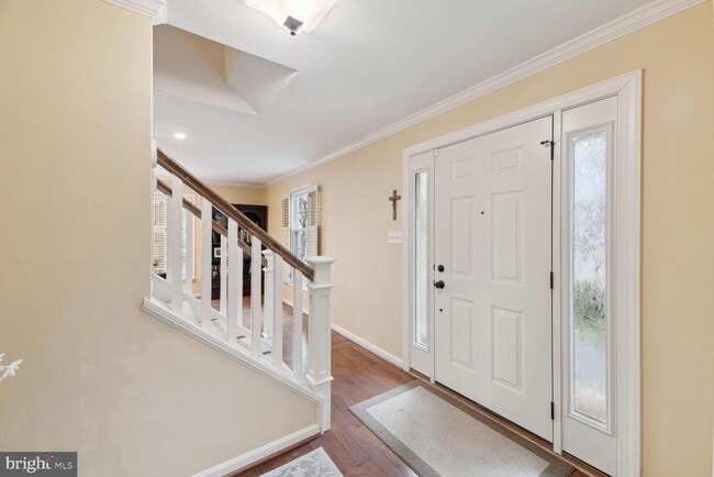 Building Photo - 6603 Forsythia St