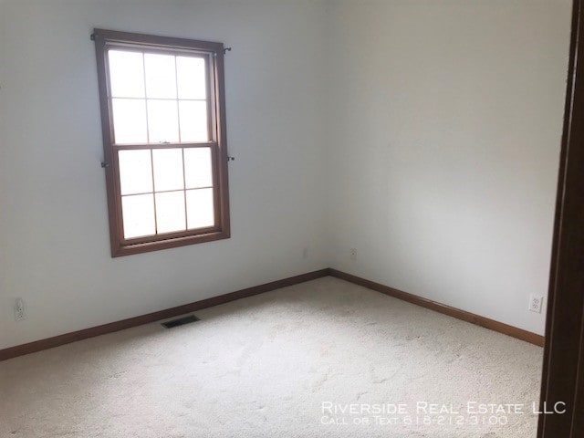 Building Photo - Beautiful 3 bedroom house on corner lot!