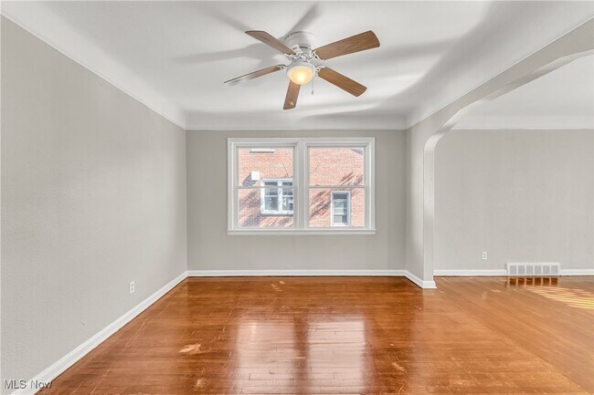 Foto del edificio - 1482 Genesee Rd