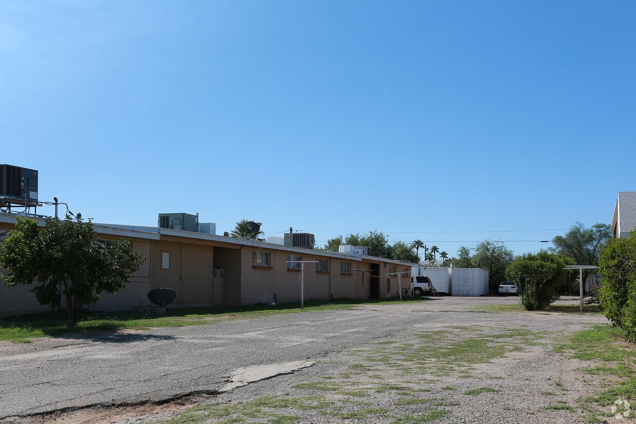 58185830 E 26th St, Tucson, AZ 85711 Apartments in Tucson, AZ