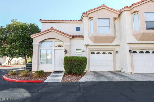 Building Photo - 6833 Coral Rock Dr
